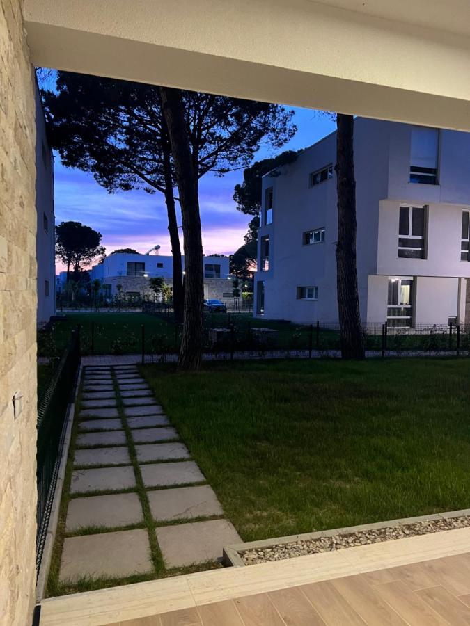 Pine Apartments At San Pietro Resort Durrës Exteriér fotografie