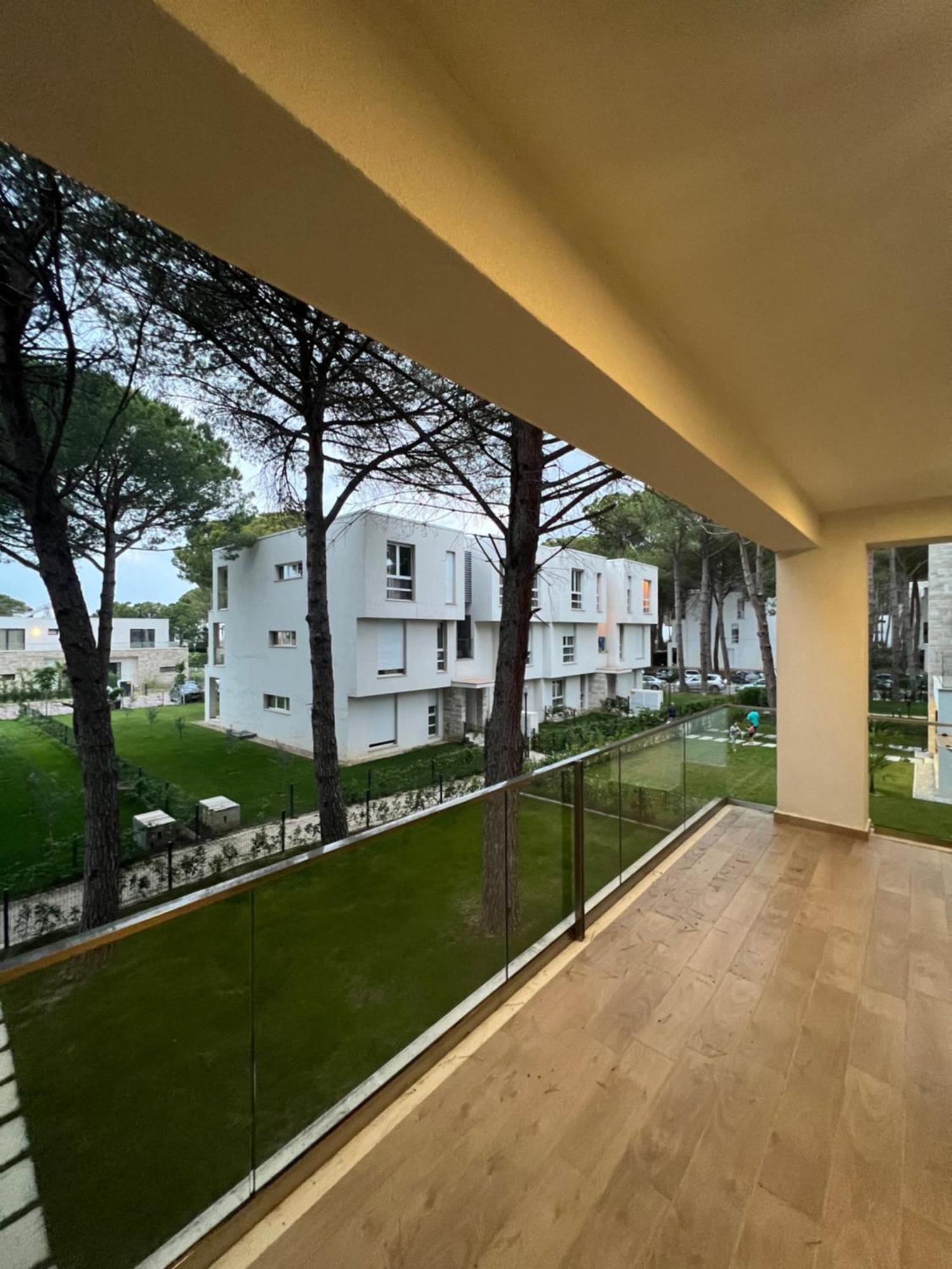 Pine Apartments At San Pietro Resort Durrës Exteriér fotografie